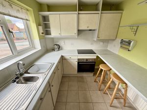 Photo 16- click for photo gallery